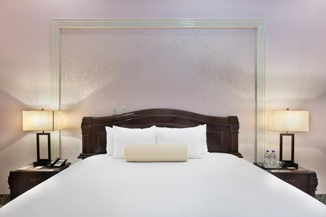 Hotel La Perla León Eksteriør billede