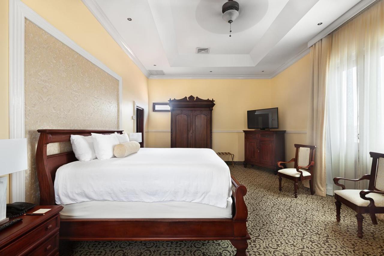 Hotel La Perla León Eksteriør billede