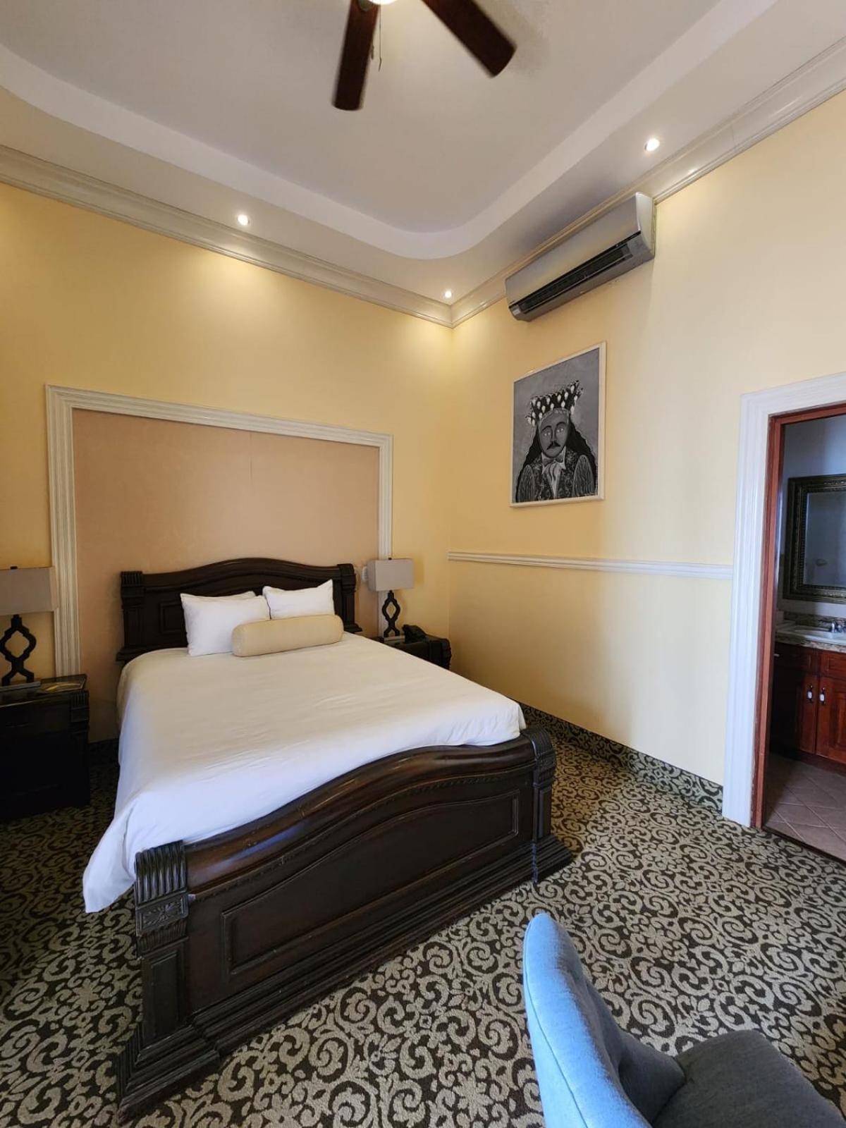 Hotel La Perla León Eksteriør billede